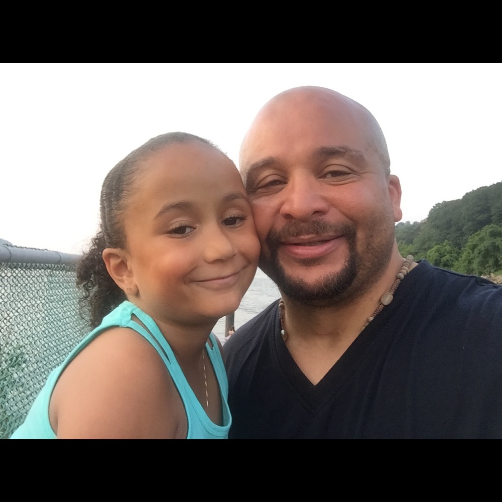 Meet your Posher, Derrick